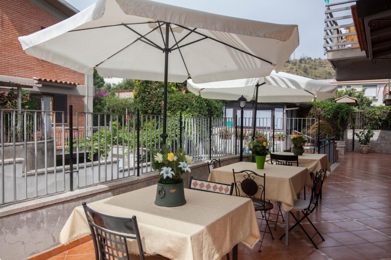B&B Villa Carmen Сант-Алессио-Сикуло Экстерьер фото